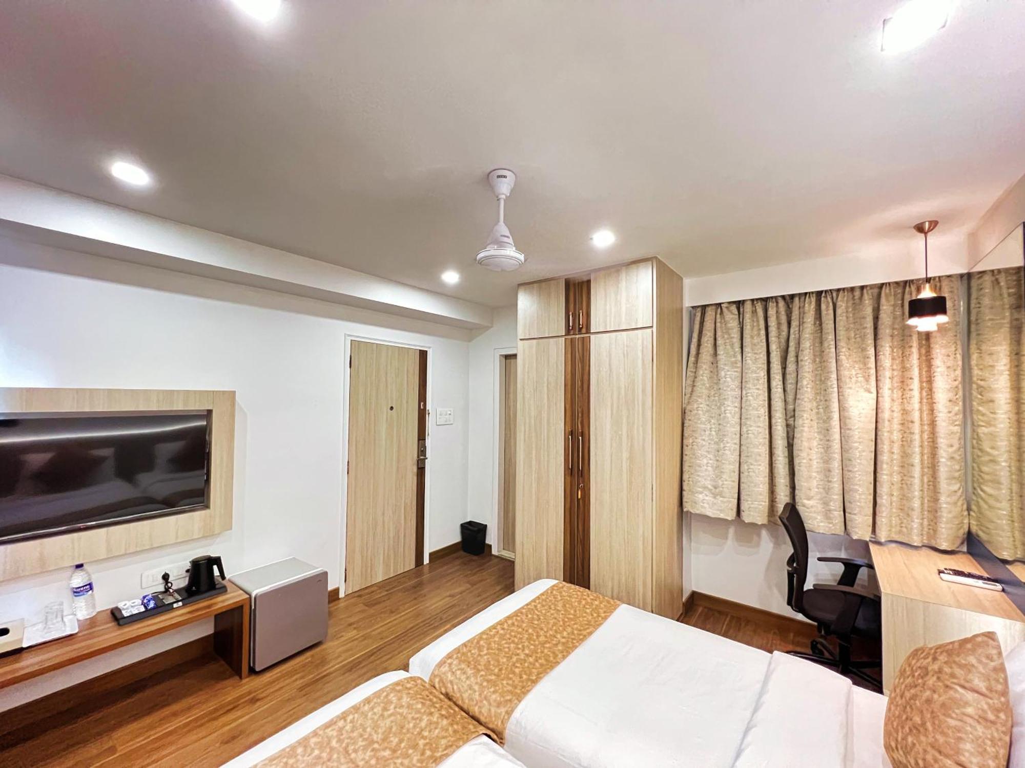 White House By Maxxvalue Service Apartments Bandra Mumbai Kültér fotó
