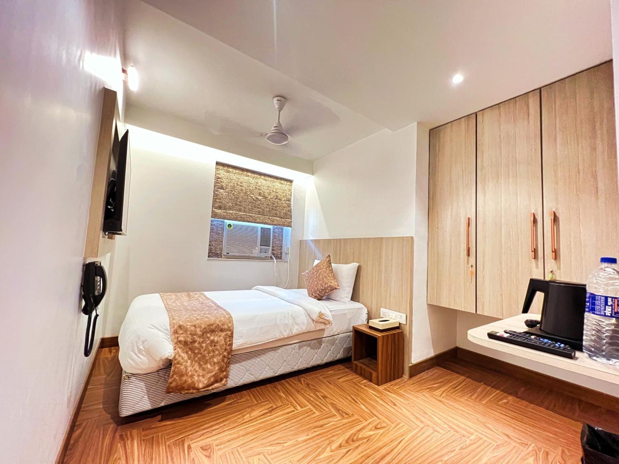 White House By Maxxvalue Service Apartments Bandra Mumbai Kültér fotó