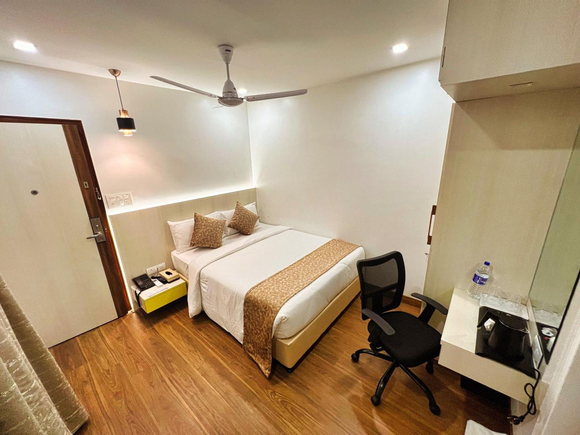 White House By Maxxvalue Service Apartments Bandra Mumbai Kültér fotó